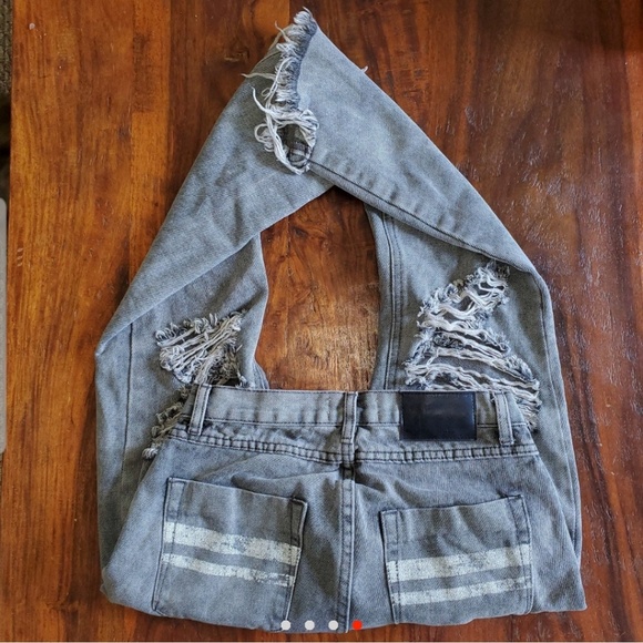 ONE TEASPOON DISTRESSED LONELY BOYS - Picture 4 of 4